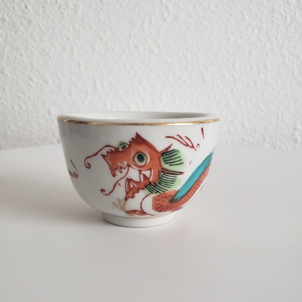 Vintage Chinese Porcelain Handpainted Red Dragon Sake Cup